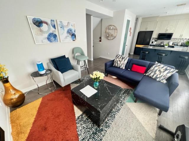 The Oasis Lounge By Luke 1913 Apartment Ottawa Exterior photo