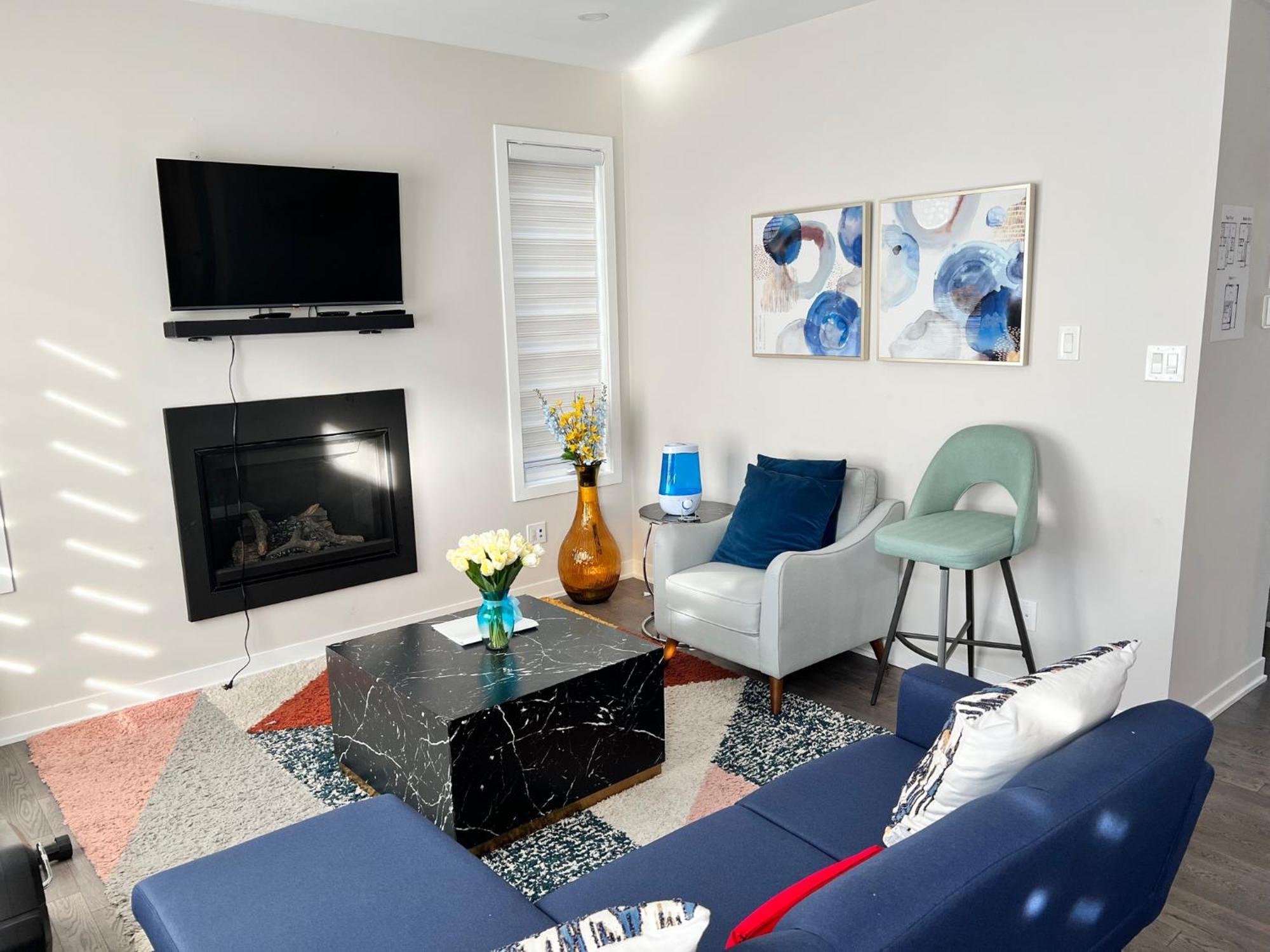 The Oasis Lounge By Luke 1913 Apartment Ottawa Exterior photo